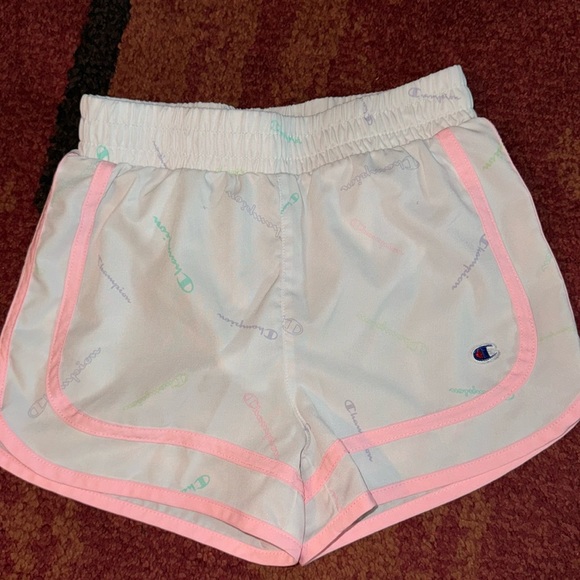 Girls Champion Shorts‎ - Picture 1 of 5